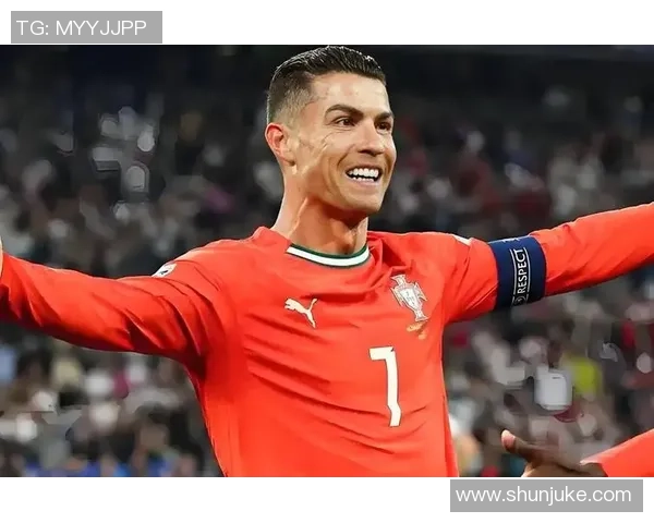 足球明星齐聚慰问C罗展现友谊与团结精神传递温暖力量